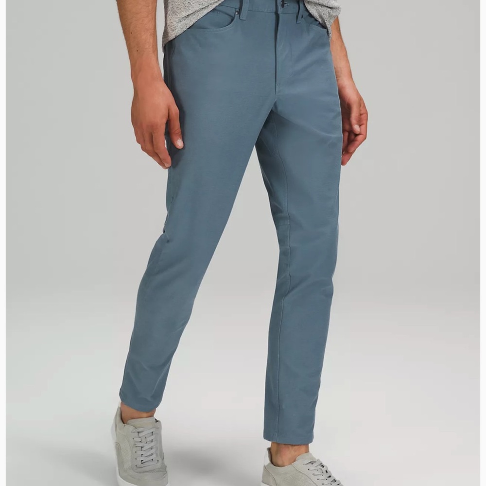 NWT Lululemon Men’s Slim Fit Pant